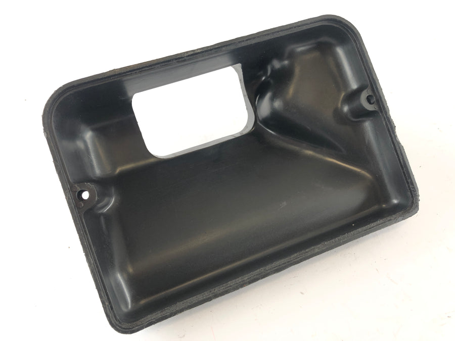 Moto Guzzi Le Mans 4 [Le Mans 3] - Air filter box snorkel mount