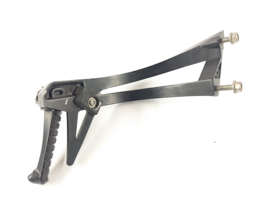 Triumph Speed ​​​​Triple 1050 515NJ [2006] - Support de repose-pied passager et repose-pied droit