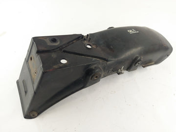 Suzuki GT 250 X7 [1979] - Interior rear panel under-spray protection - 0