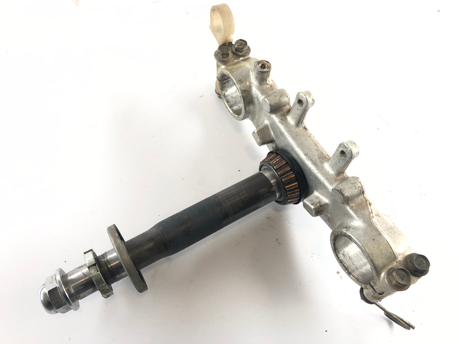 Yamaha DT 125 4BL [1997] - lower triple clamp