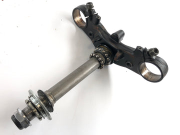 Honda CBR 900 RR SC28 [1995] - lower triple clamp