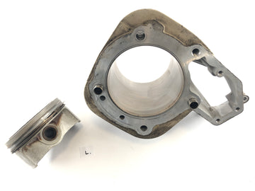 BMW R 1150 RT [2003] - Cylinder with piston left