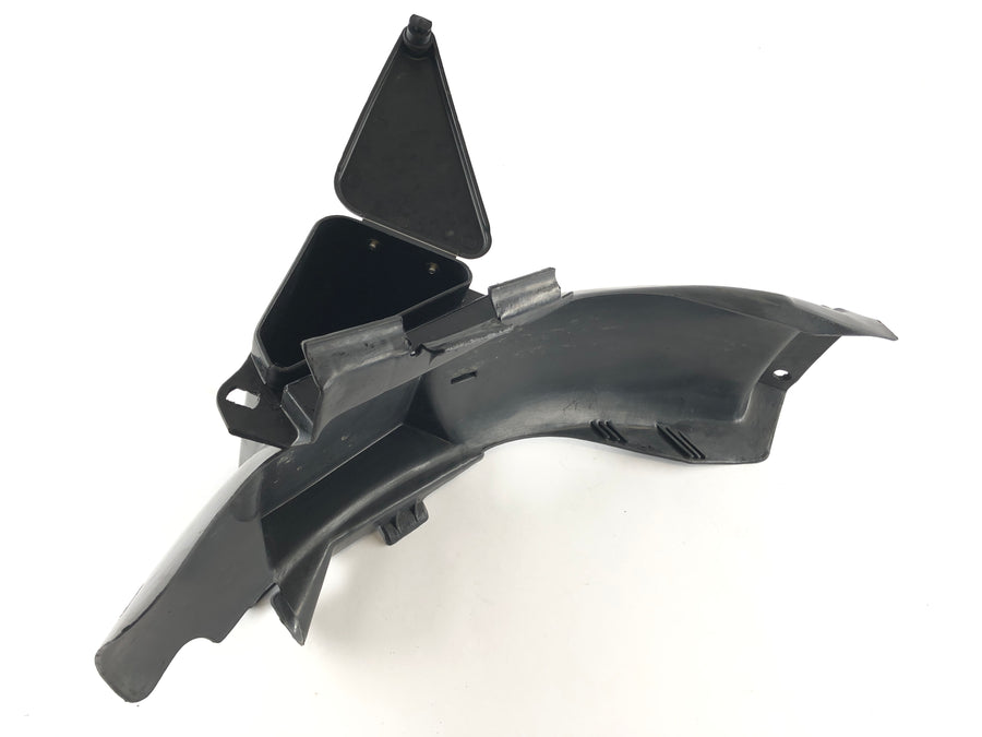 Honda CB 900 F2 SC09 [1985] - Splash guard rear substructure