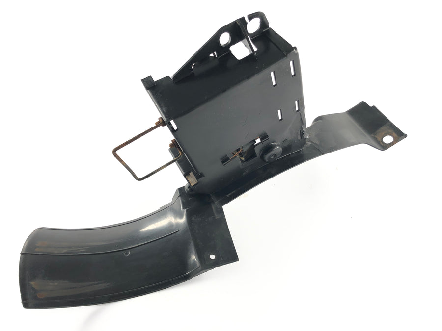 Yamaha DT 125 R DE03 [1999] - Protection anti-éclaboussures pour boîtier de batterie
