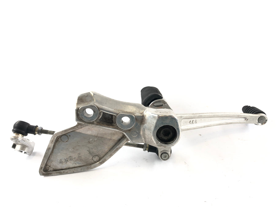 Yamaha XJR 1200 4PU [1995] - Driver footrest and gearshift pedal