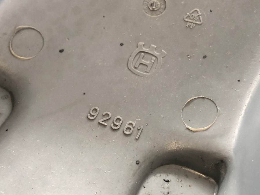 Husqvarna SMR 570 [2003] - Splash guard inner panel rear