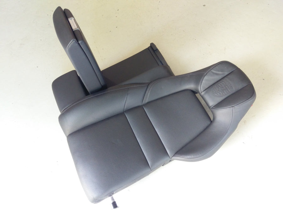 Porsche Panamera Turbo [2010] - Sede dietro la ventilazione di setheaution E -dree di pelle sinistra con punti di pressione