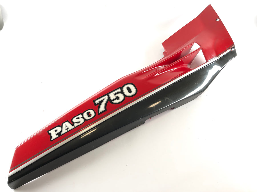 Ducati Paso 750 [1990] - Carénage arrière côté droit