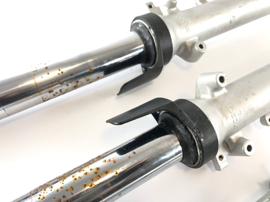 Suzuki Bandit GSF 650 S WVB5 [2005] - Fork telescopic fork with axle standpipes rusty