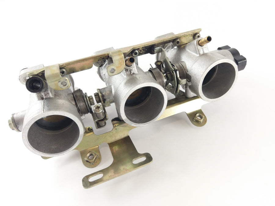 Triumph Sprint 955i RS T695 [2000] - Throttle body