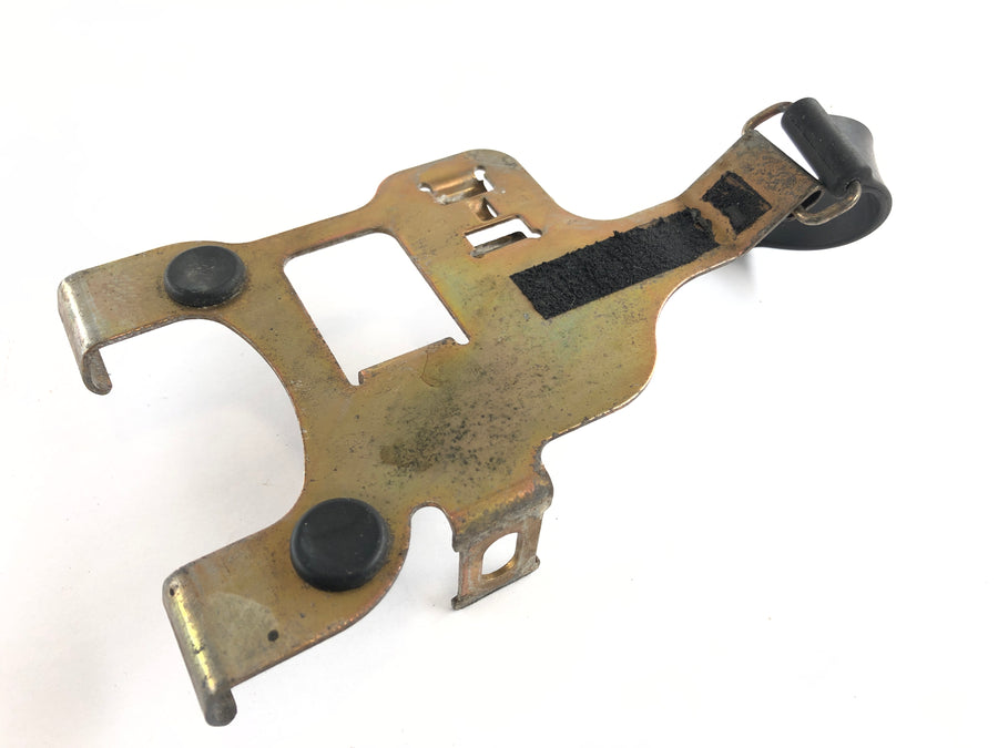 Honda Varadero XL 1000 SD02 [2002] - Aggregate holder with rubber band