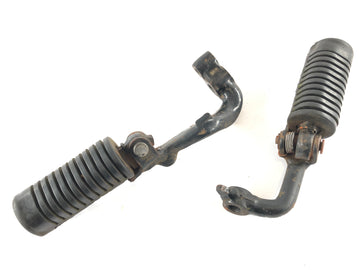 Honda CJ 360 T [1980] - Repose-pieds conducteur avec support gauche et droit