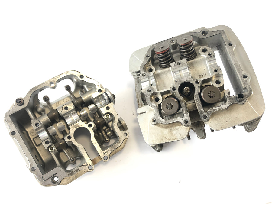 Yamaha TT 600 E 4GV [1996] - Cylinder head
