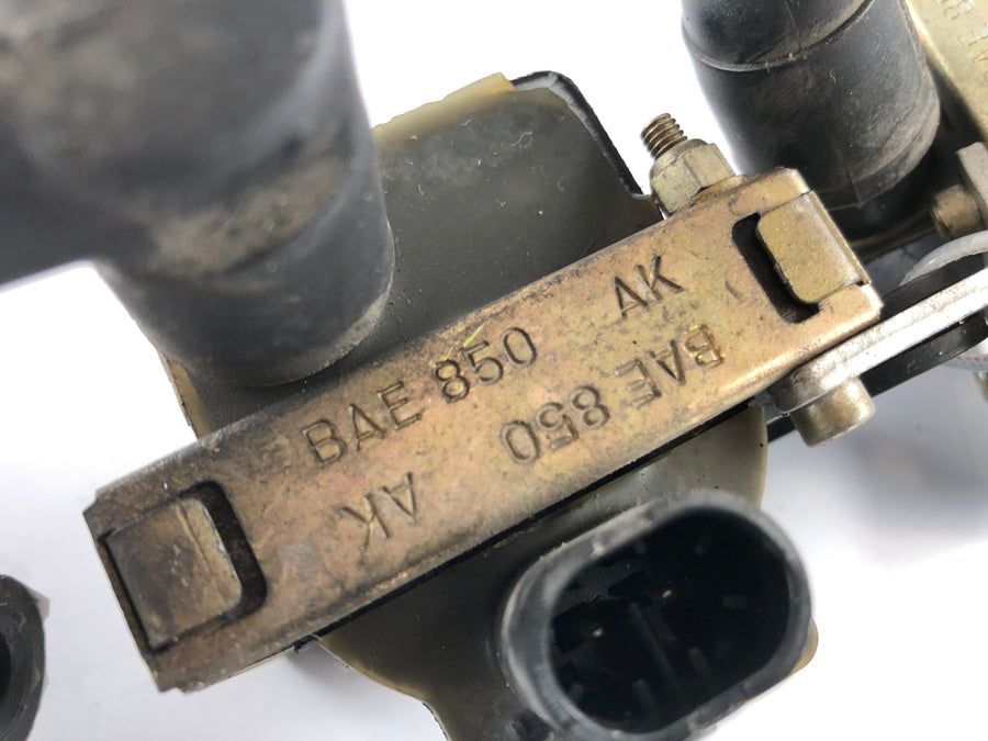 Ducati 888 Strada [1993] - Set di bobine di accensione con candela