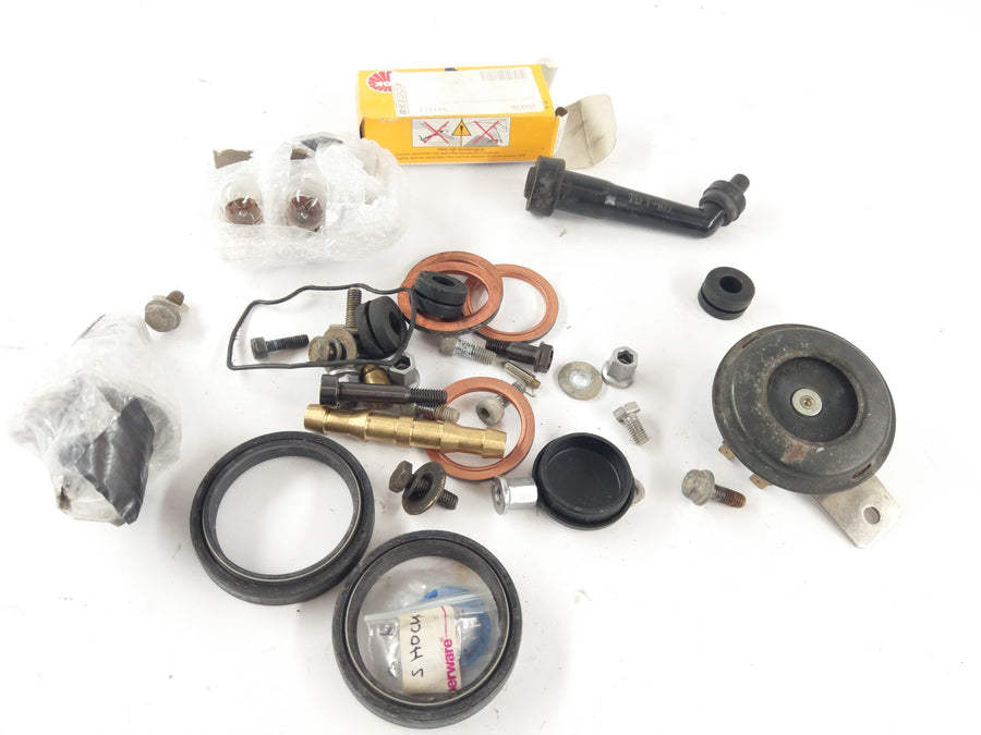 Yamaha TT 600 RE DJ01 [2006] - Pack de petites pièces
