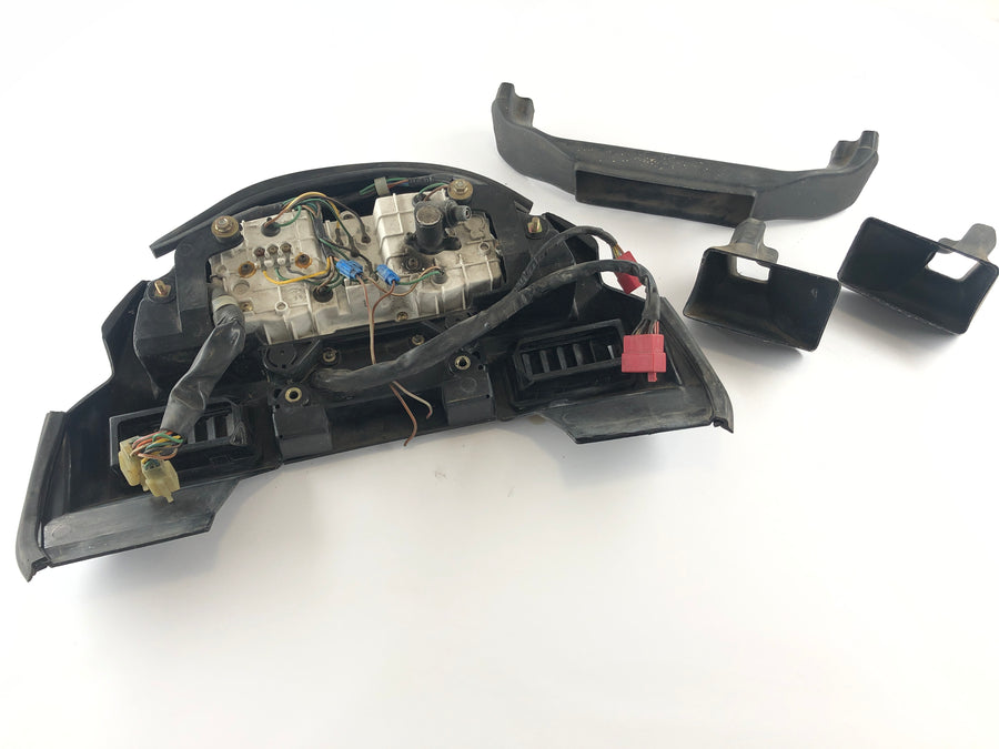 Honda VF 1000 F SC15 [1986] - Cockpit con ventilazione