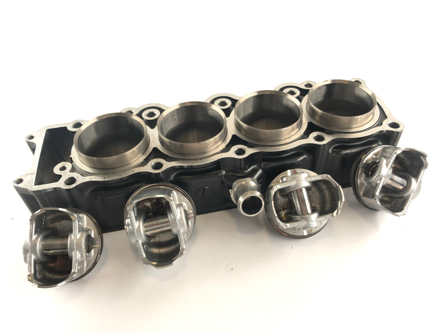 Kawasaki Z 750 ZR750J [2005] - Cylinder with piston