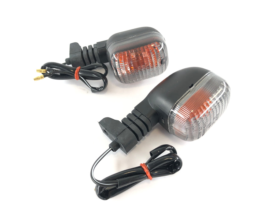 Blinker universal [4 Stück M6 Loch] neuwertig Detailansicht