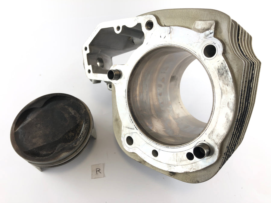 BMW R 1100 R Type 259 [1999] - Cylindre avec piston droit