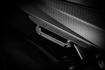 aprilia tuono 660 [GILLES TOOLING] – pillion carrier cover kit