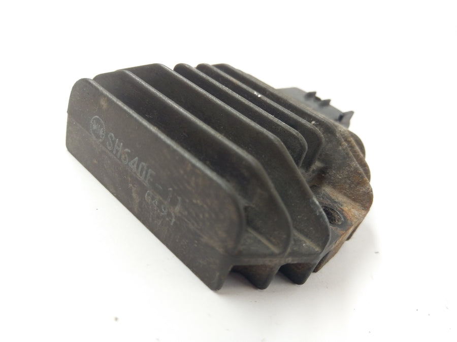 Yamaha Kodiak 400 5Y4 [2004] - Regulator Rectifier