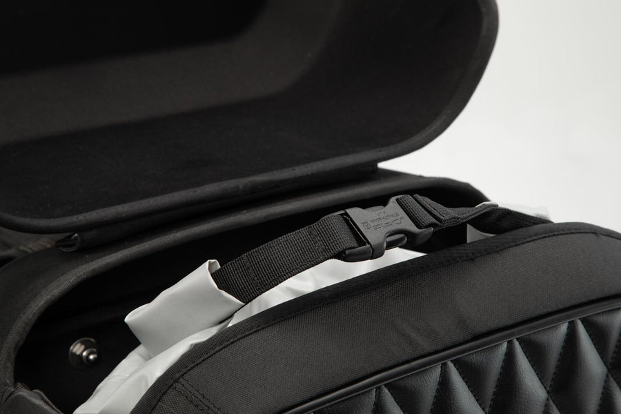 [SW-MOTECH] - Sacoche latérale Legend Gear LH1 droite – photo 5