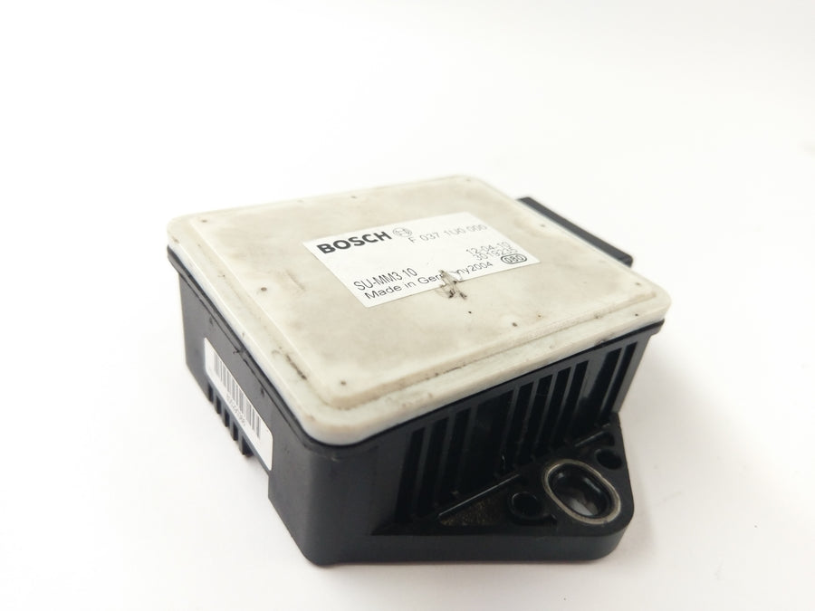 Aprilia RSV4 1000 RK [2010] - Module de commande Bosch F 037 1U0 000