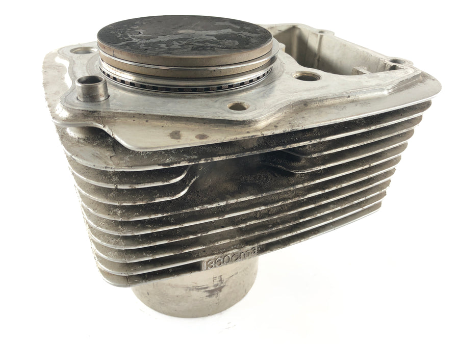 Suzuki VS 1400 Intruder VX51L [1996] - Cylindre avec piston