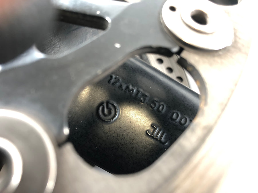 Triumph Speed ​​Triple T509 [1997] - Front wheel rim