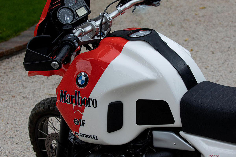 BMW R 120 G/S ADV [2004-2012] - Tapis de réservoir blanc alpin/rouge