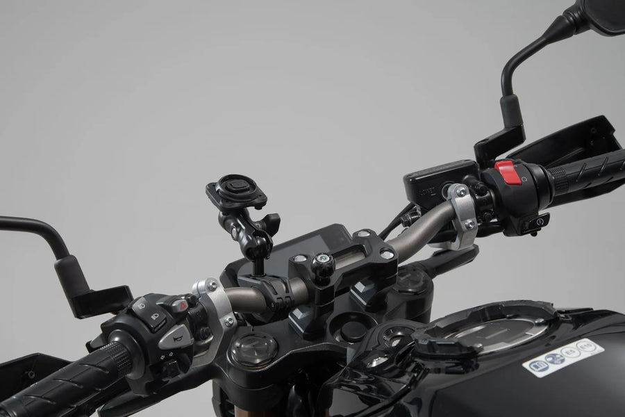 Ducati Diavev V4 [SW-Motech] - ensemble focalor GPS Universal
