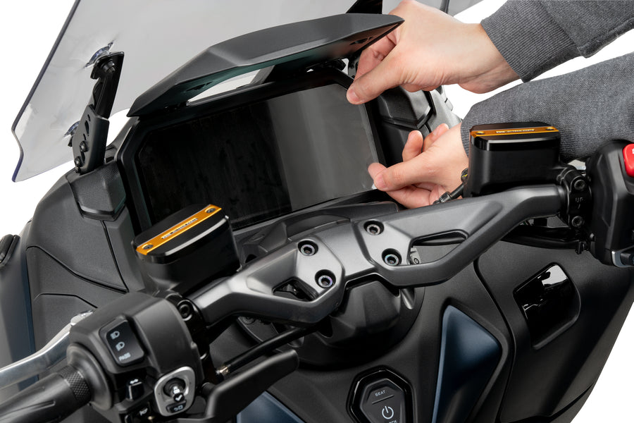 YAMAHA T-MAX 560 TECH MAX [2025] – Protektor Dashboard – Transparent