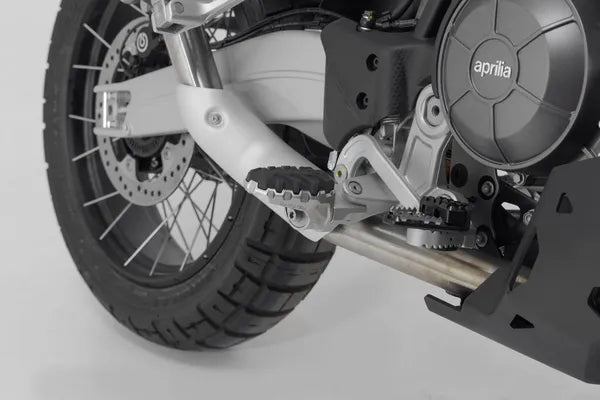 Yamaha XTZ 700 Tenere [2026] - Kit poggiapiedi EVO – immagine 4