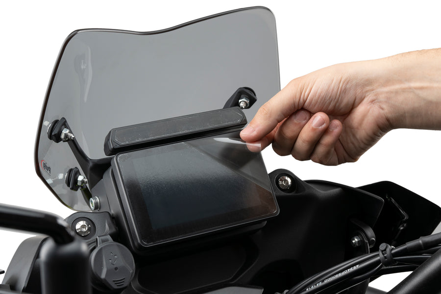 BENELLI TRK 702 [2025] – Protektor Dashboard – Transparent