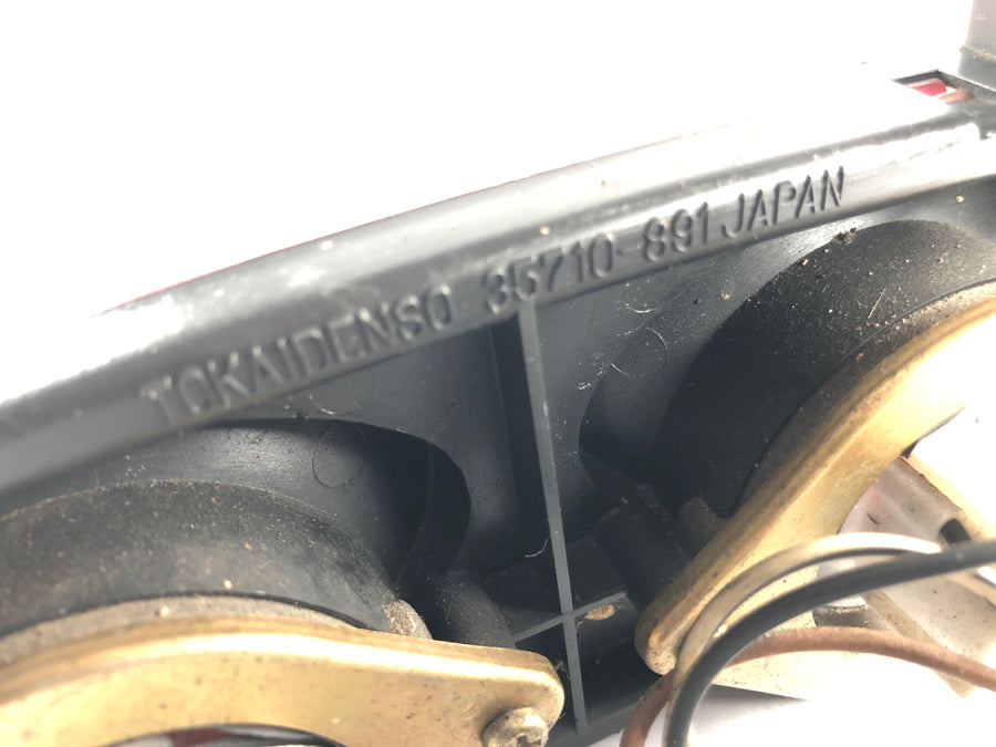 Suzuki GSX-R 1100 W GU75 C [1993] - Feu arrière feu arrière