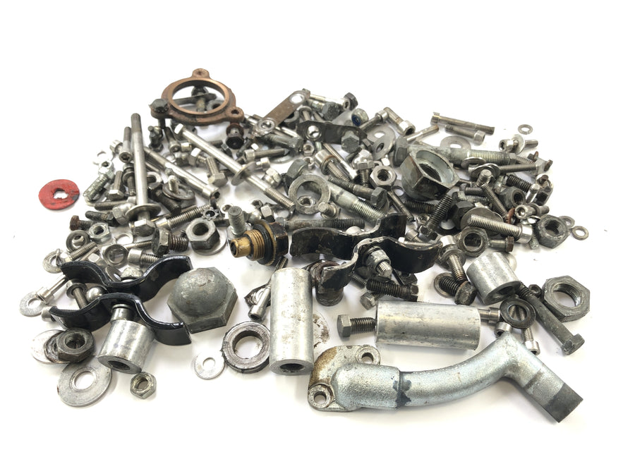 Moto Guzzi V7 Special [1971] - Screws and remaining parts bundle
