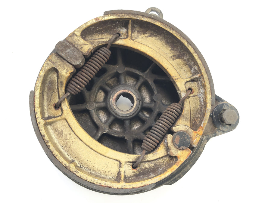 Yamaha XT 500 1U6 [1981] - Rear brake drum with brake shoes