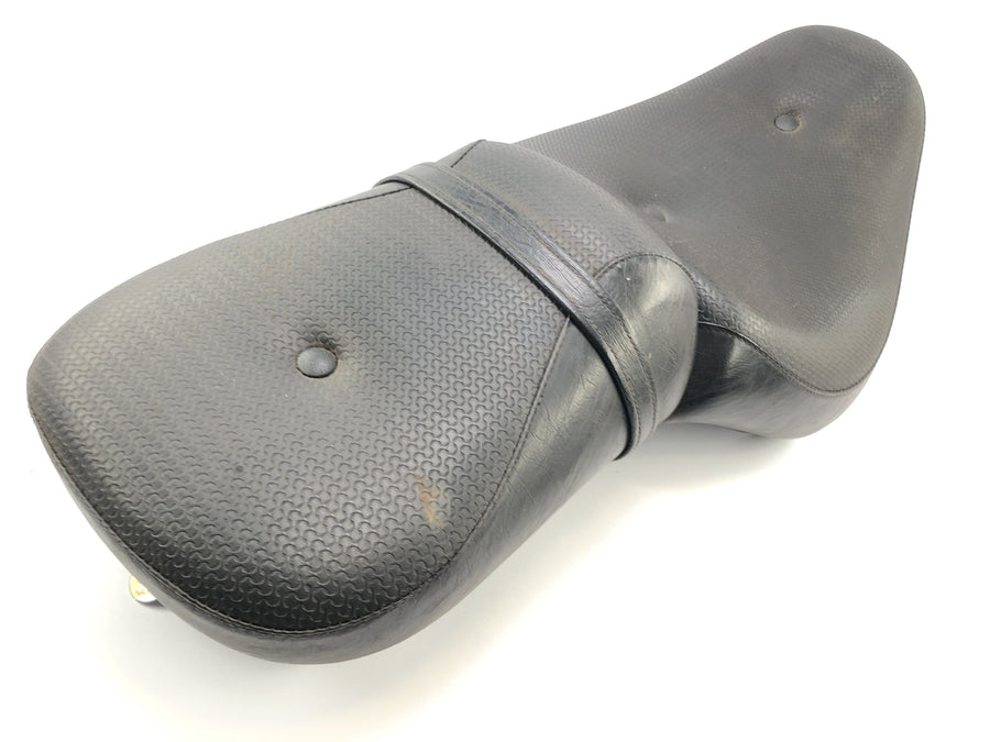 Kawasaki VN 800 Classic [2000] - Selle avec traces d'usure