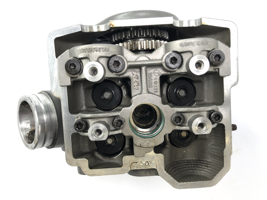 KTM 950 SM LC8 [2008] - culasse à l'avant