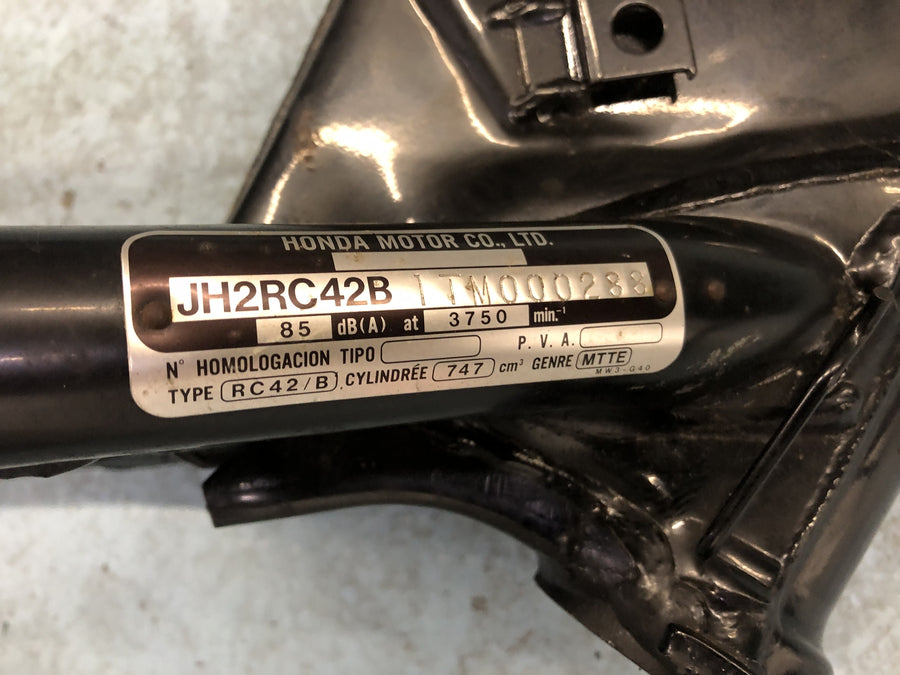 Honda CB 750 RC42 [1996] - frame with papers