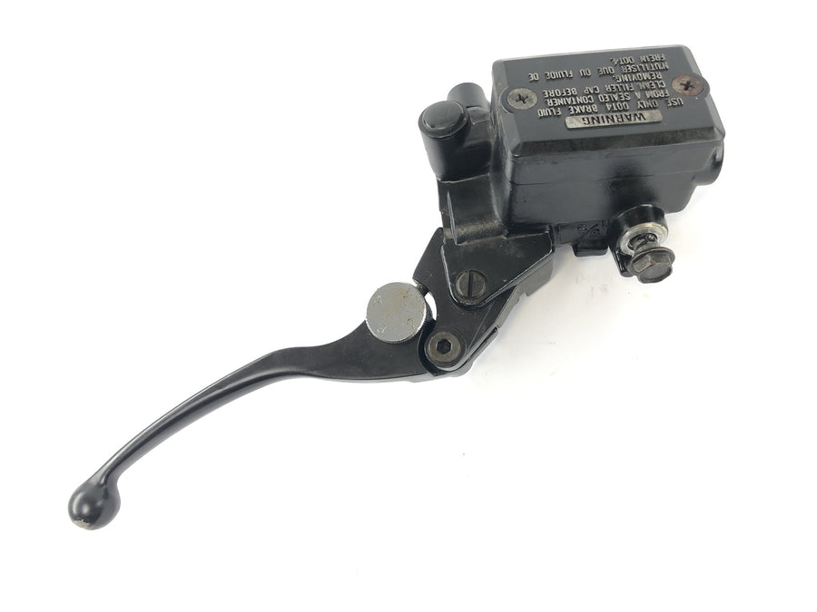 Kawasaki ZX -10 ZXT00B [1990] - brake pump at the front hand brake pump with brake handle