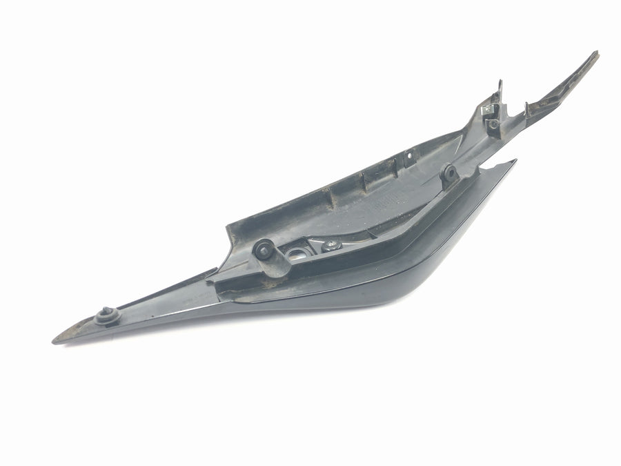 Honda CBR 125 R JC50 [2012] - Carénage arrière carénage latéral gauche