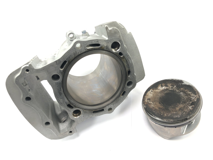 Kawasaki VN 1600 Classic VNT60A [2007] - cilindro con pistone anteriore