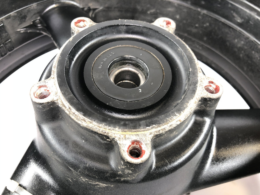 Kawasaki ZRX 1200 S ZRT20A [2001] - Rear wheel rim wheel 5.50 x 17"