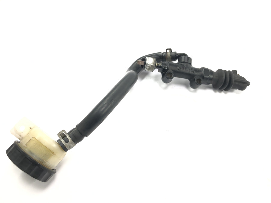 Triumph Adventurer 900 T309RT [1998] - Rear brake pump foot brake pump