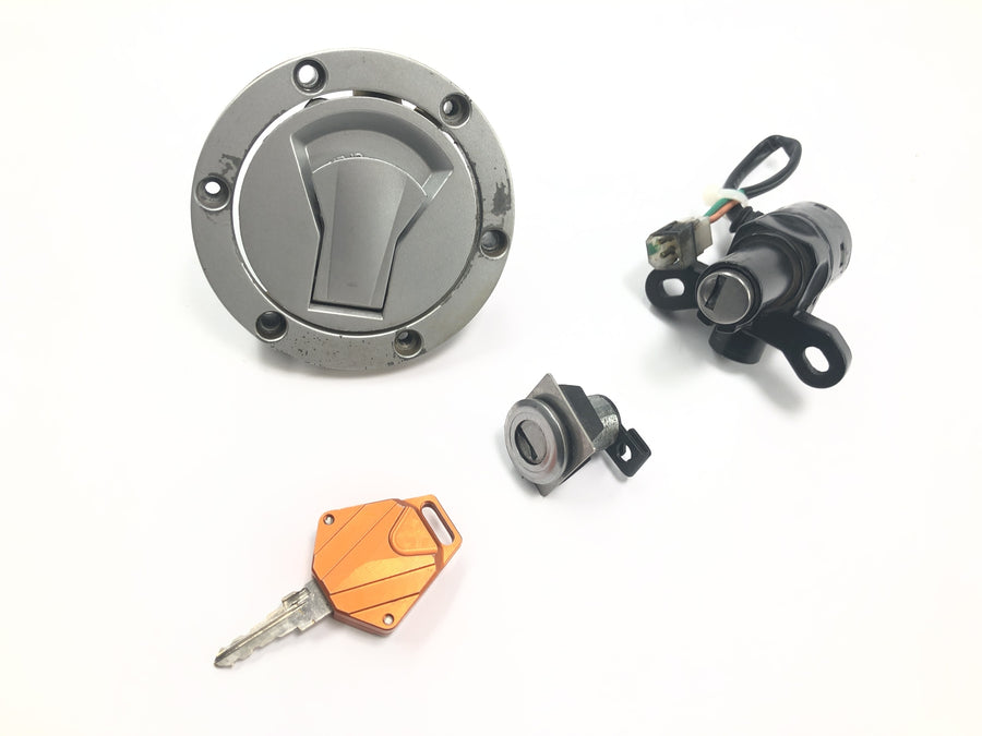 KTM Duke 690 A3 [2012] - Kit de serrures Kit de serrures Serrure d'allumage Bouchon de réservoir Serrure de selle