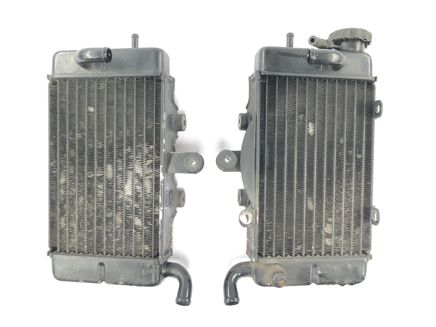Honda XRV 750 Africa Twin RD04 [1990] - Radiateur radiateur gauche et droit