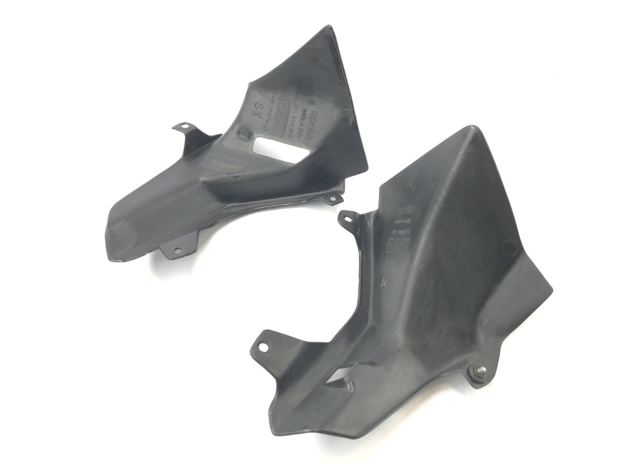 Aprilia RST 1000 FUTURA [2002] - Coppia di coperture per rivestimento laterale