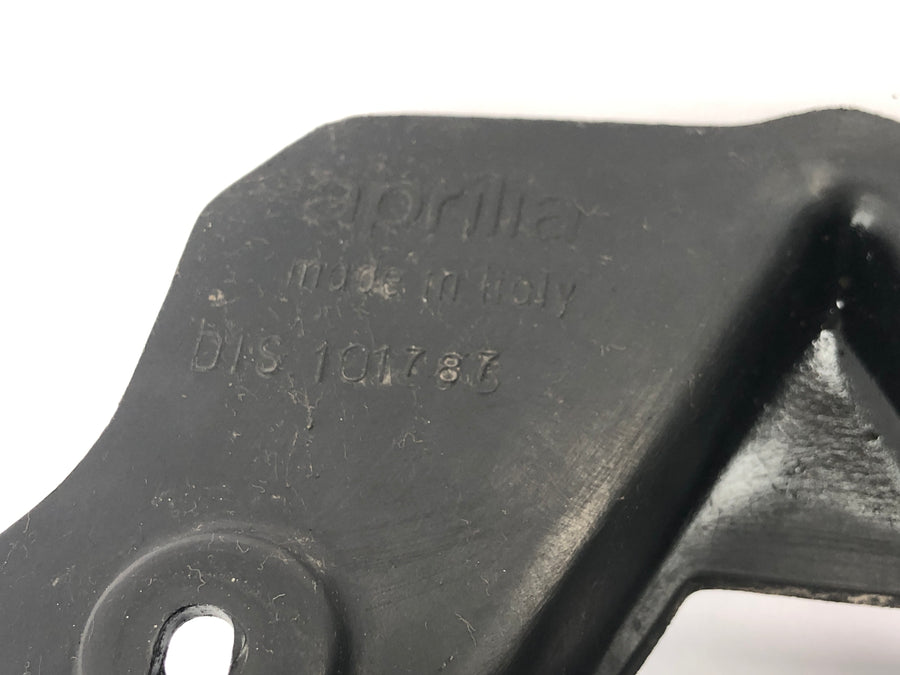 Aprilia RSV 1000 RP Mille [2001] - Carénage de cadre avant