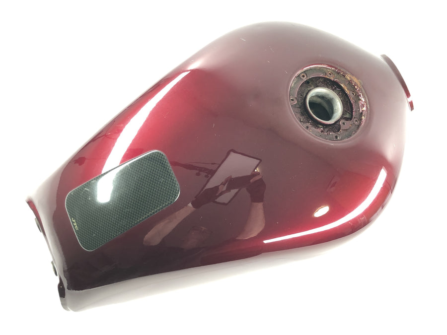 Kawasaki Zephyr 750 ZR750C [1994] - Contenitore del serbatoio del carburante del serbatoio della benzina con piccole ammaccature
